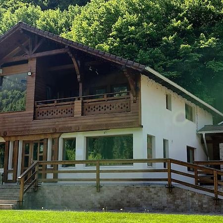 Pensiune Subcrai Cu Centru Spa Zărneşti Exteriör bild